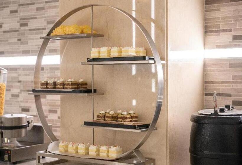 Lavande Hotel Anshan City Center