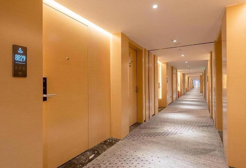 Lavande Hotel Dongguan Shijie Jiarong Shopping Plaza Liuhua Metro Station