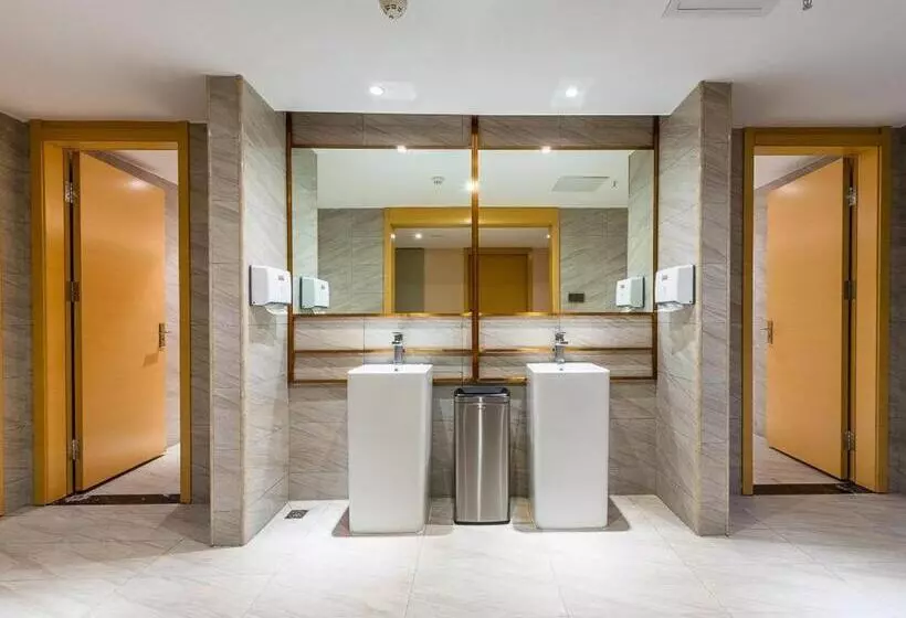 Lavande Hotel Dongguan Shijie Jiarong Shopping Plaza Liuhua Metro Station