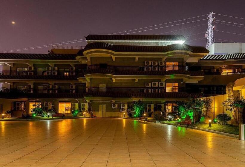 Lavande Hotel Dongguan Shijie Jiarong Shopping Plaza Liuhua Metro Station