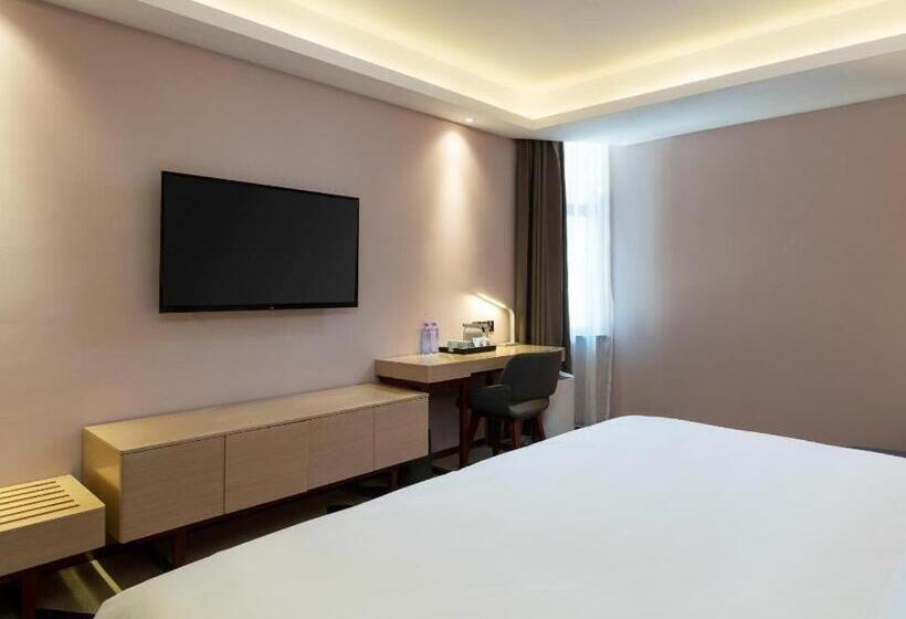 Lavande Hotel Shanwei Haifeng Fenghuang New City Tianhong Plaza