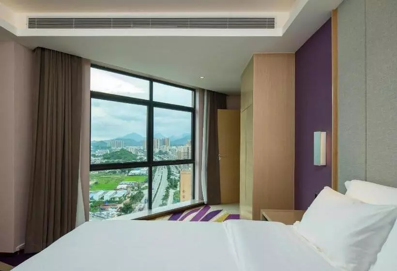 Lavande Hotel Shanwei Haifeng Fenghuang New City Tianhong Plaza