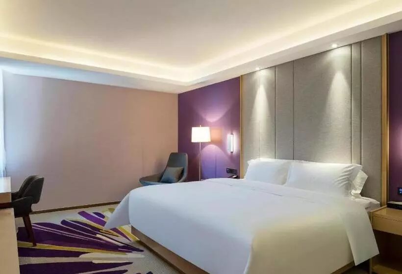 Lavande Hotel Shanwei Haifeng Fenghuang New City Tianhong Plaza
