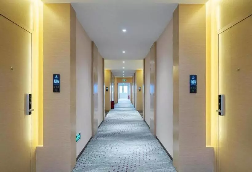 Lavande Hotel Shanwei Haifeng Fenghuang New City Tianhong Plaza