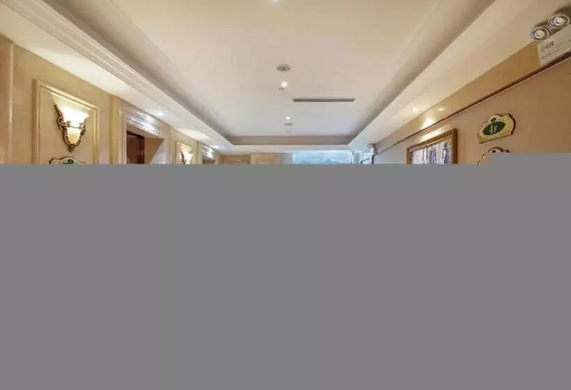 Vienna Hotel Anhui Chuzhou Government Affairs Center