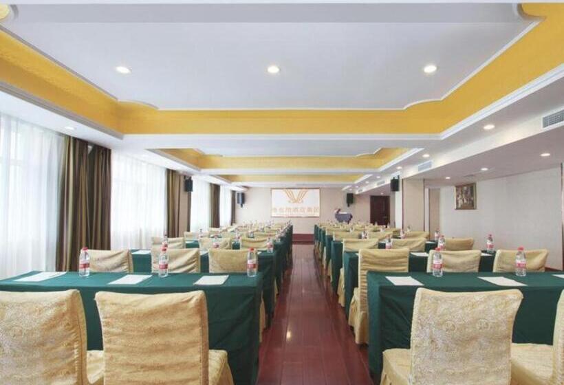 Vienna Hotel Anhui Fuyang Yingshang Yingbin Avenue