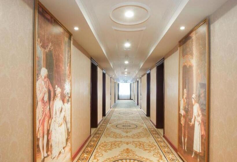 Vienna Hotel Anhui Fuyang Yingshang Yingbin Avenue