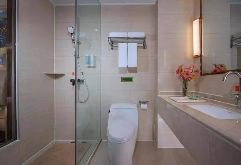 Vienna Hotel Bishan Central Street