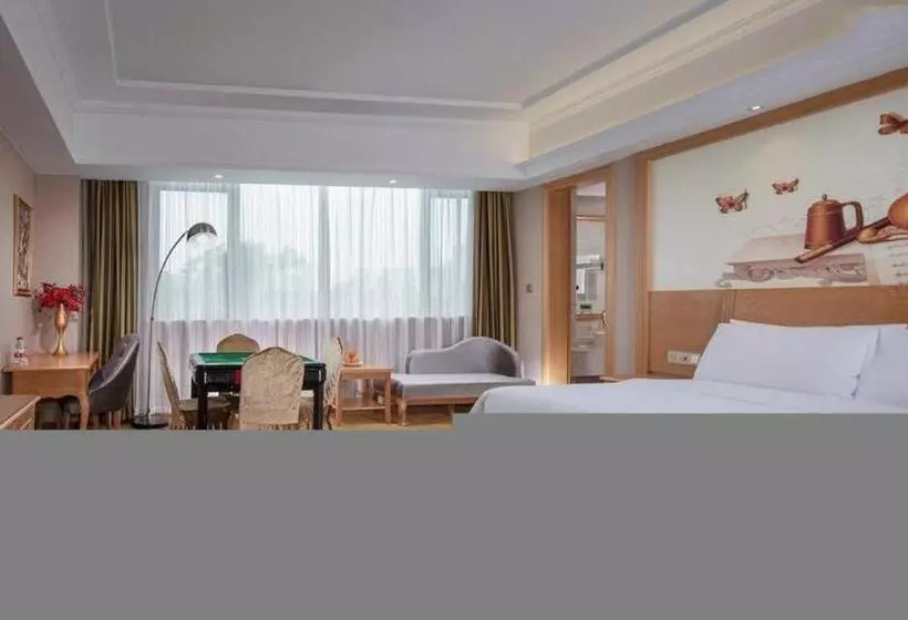 Vienna Hotel Bishan Central Street