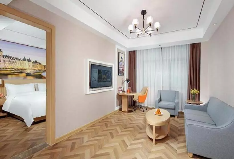 Vienna Hotel Guangxi Baise Xilin County Juting Cultural Arts Center