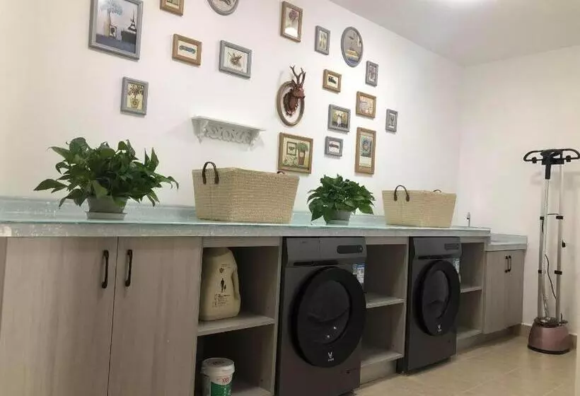 Vienna Hotel Yunnan Qujin High Speed Railway Station Wuguan 1st Middle School