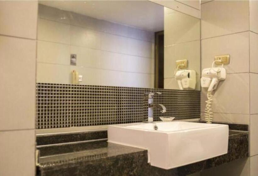 Borrman Hotel Liuzhou Ma Anshan Park Gubu Shopping Mall