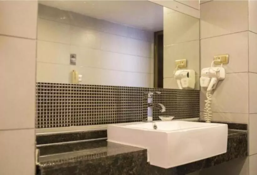 Borrman Hotel Liuzhou Ma Anshan Park Gubu Shopping Mall