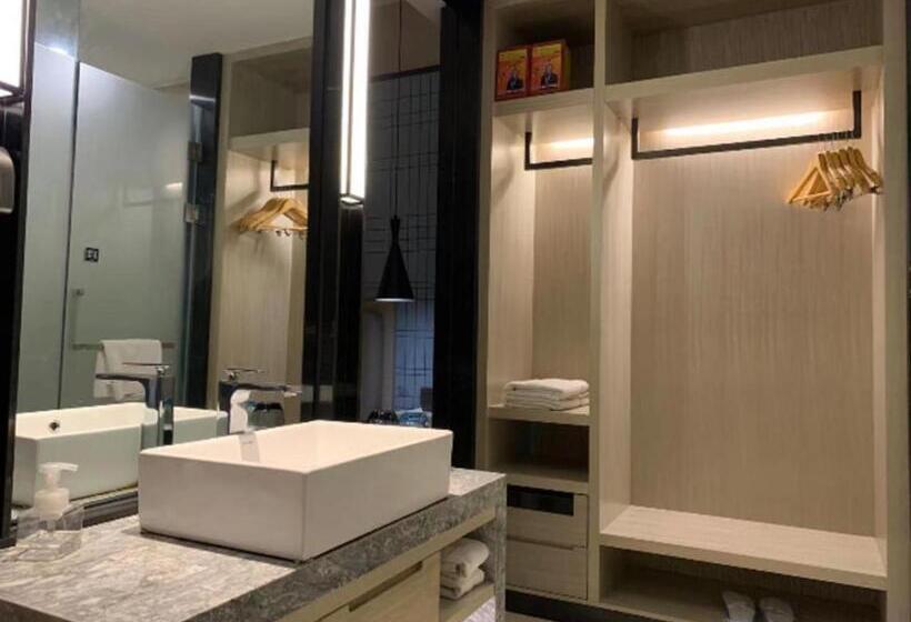 Echarm Hotel Yiyang Wanda Plaza