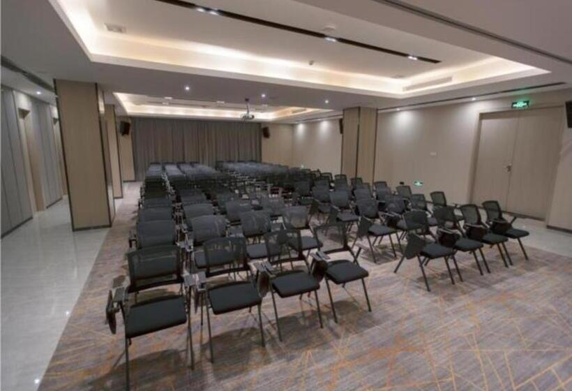 Echarm Hotel Yiyang Wanda Plaza