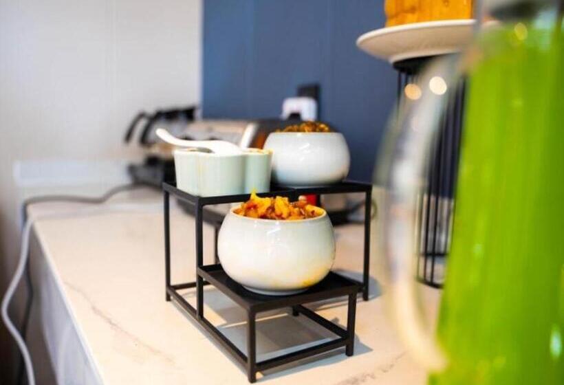 Gya Hotel Dingxi Lintao County East Bus Station