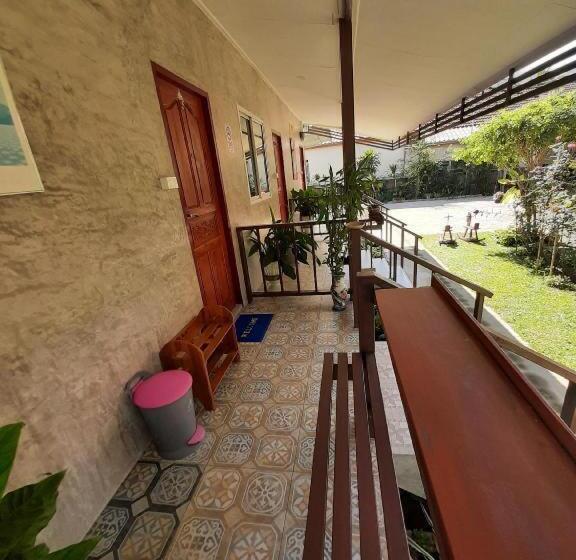 فندق Banaunirukchiangrai