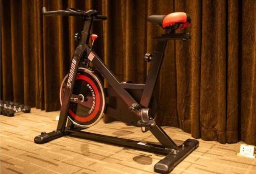 Отель City Comfort Inn Changsha Outlets Datuo Metro Station