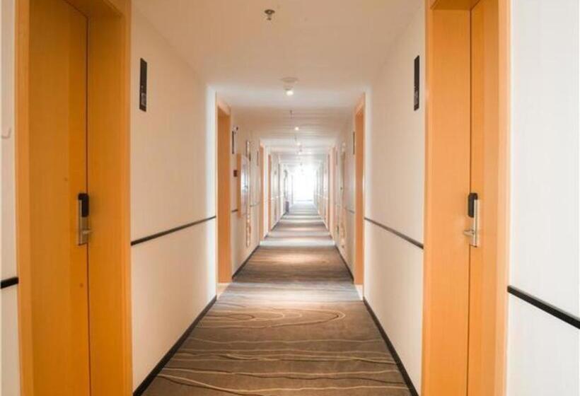 בית מלון כפרי City Comfort Inn Ganzhou Economic Development Zone Wanda Plaza