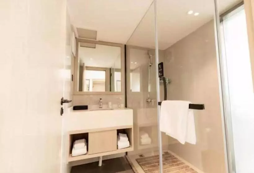 Hotelli City Comfort Inn Hefei Mingzhu Square Fanhua Avenue