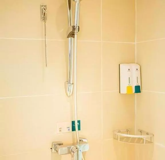 ホテル City Comfort Inn Hezhou High Speed Railway Station