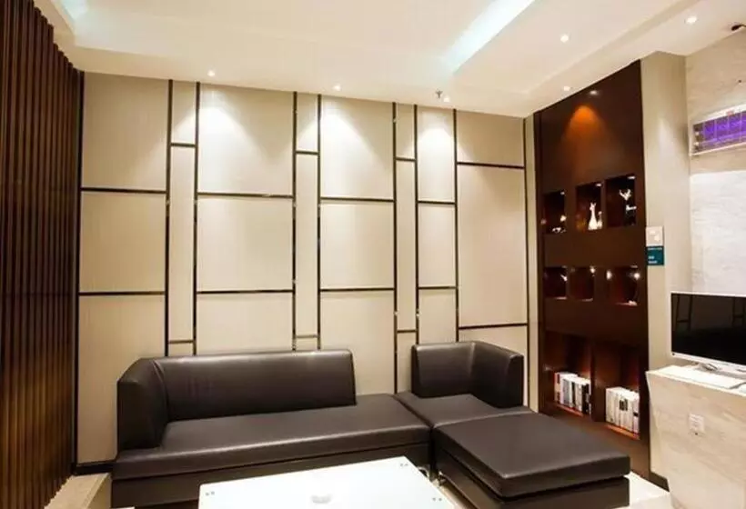 ホテル City Comfort Inn Hezhou High Speed Railway Station