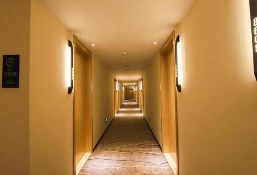 Szálloda City Comfort Inn Huanggang Polytechnic College Yi Ai Lake