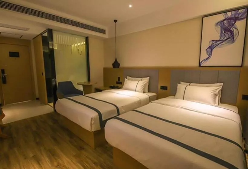 Hotelli City Comfort Inn Huanggang Polytechnic College Yi Ai Lake