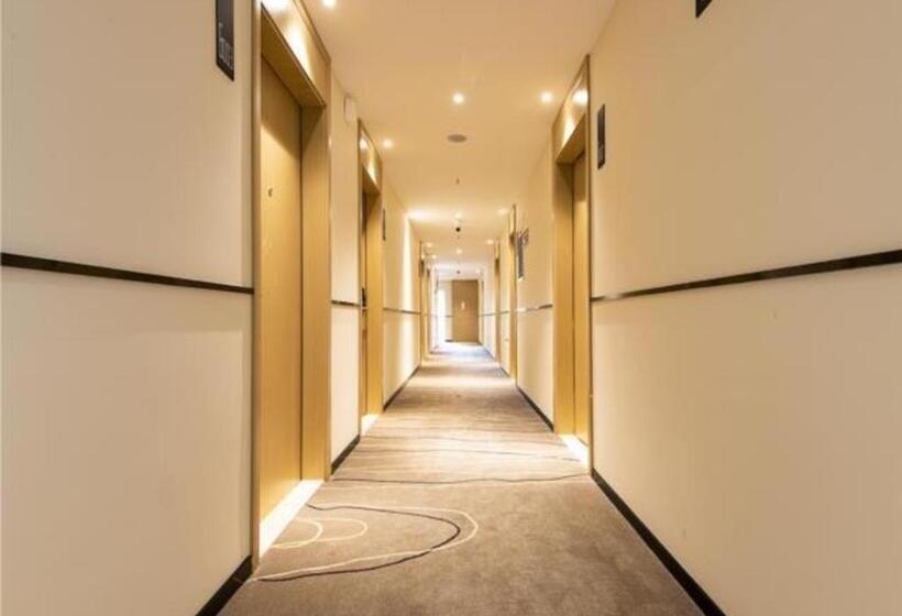 Hotel City Comfort Inn Longquanyi Wanda Plaza