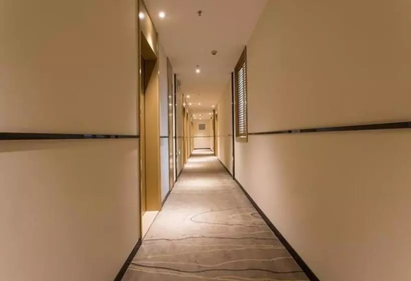 ホテル City Comfort Inn Qinzhou Port District Central Square