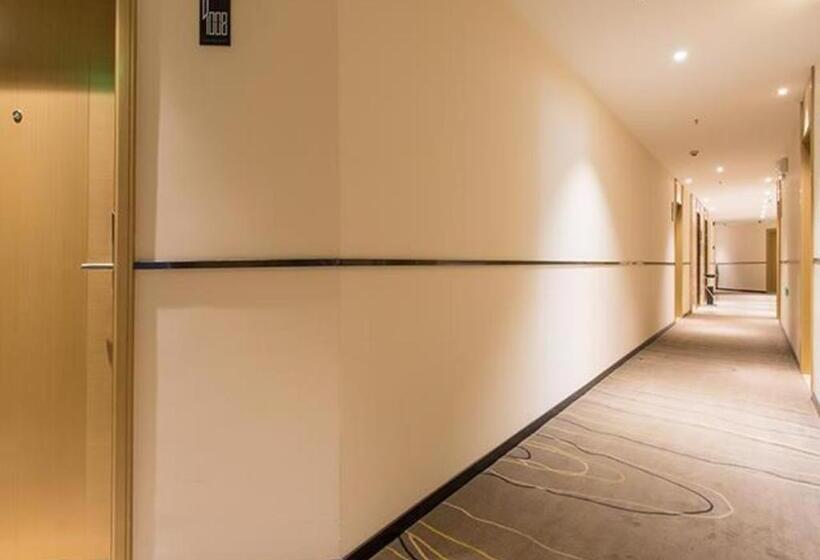 ホテル City Comfort Inn Qinzhou Port District Central Square