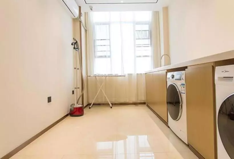 ホテル City Comfort Inn Qinzhou Port District Central Square