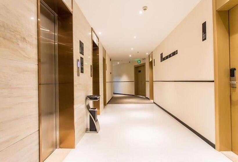 ホテル City Comfort Inn Qinzhou Port District Central Square