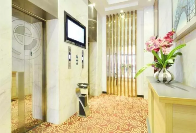 هتل City Comfort Inn Wuhan Tianhe Airport Julong Avenue Metro Station