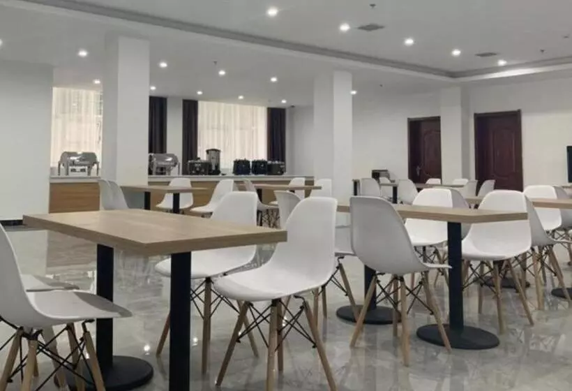 Hotelli Greentree Inn Express Xuzhou Pizhou Tiefu Town Bus Station