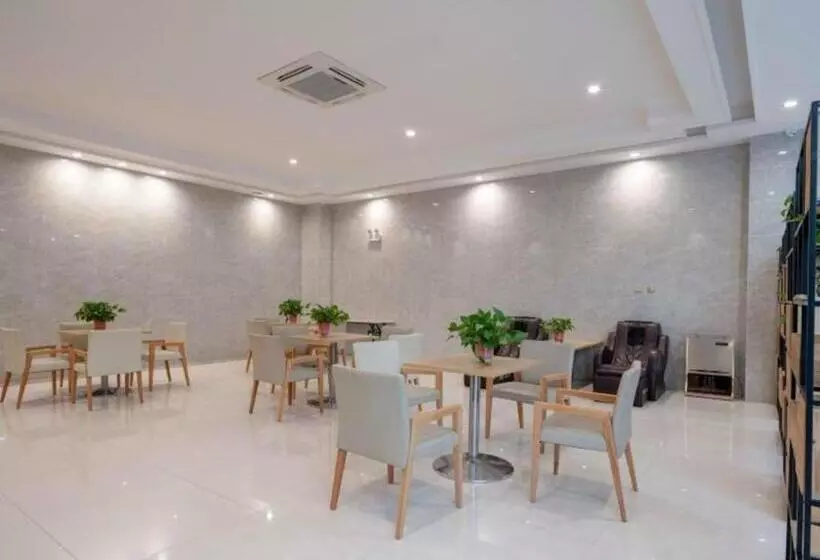 Hotelli Greentree Inn Jiangsu Yancheng High Tech Pioneer Park