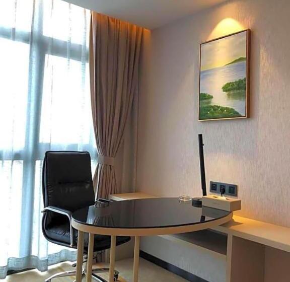 Hotel Howard Johnson By Wyndham Life Changrong