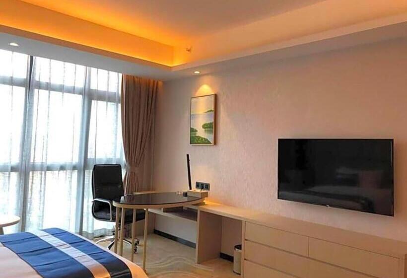 Hotel Howard Johnson By Wyndham Life Changrong