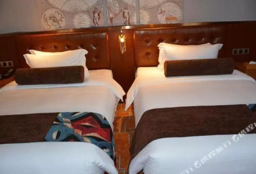 ホテル James Joyce Coffetel Qingdao Oriental Cinema Chaoyangshan Metro Station