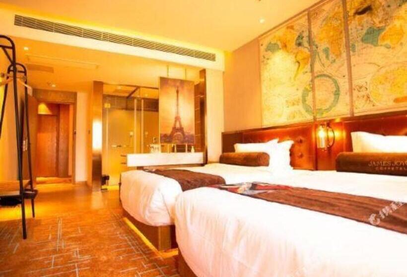 בית מלון כפרי James Joyce Coffetel Qingdao Oriental Cinema Chaoyangshan Metro Station