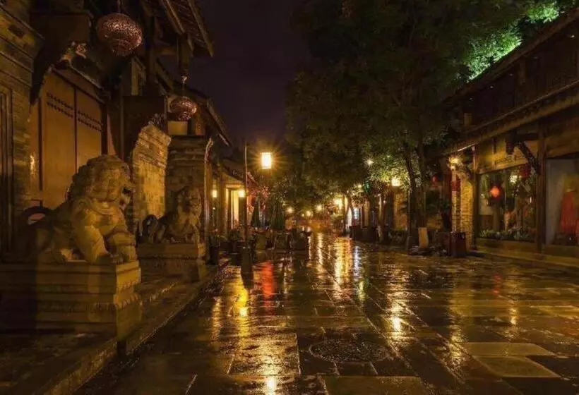 Pai Hotel·chengdu Jinsha Museum Metro Station