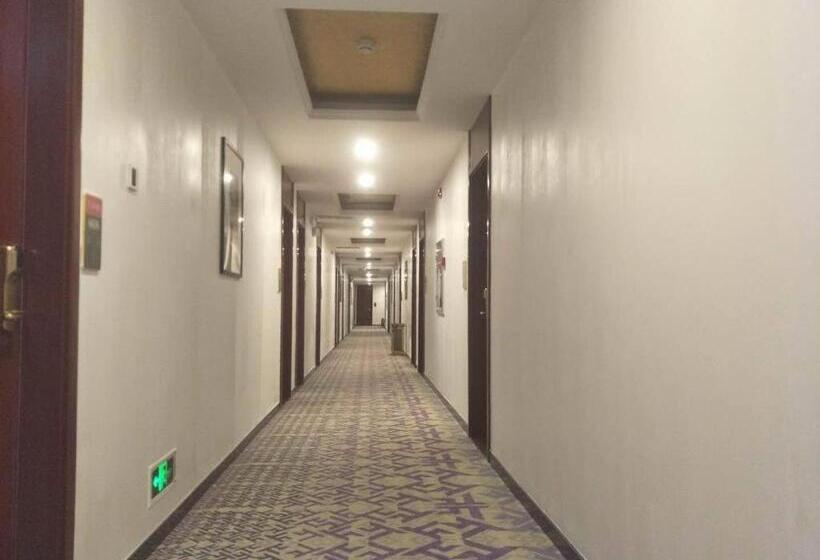 Pai Hotels·linxia Center Plaza