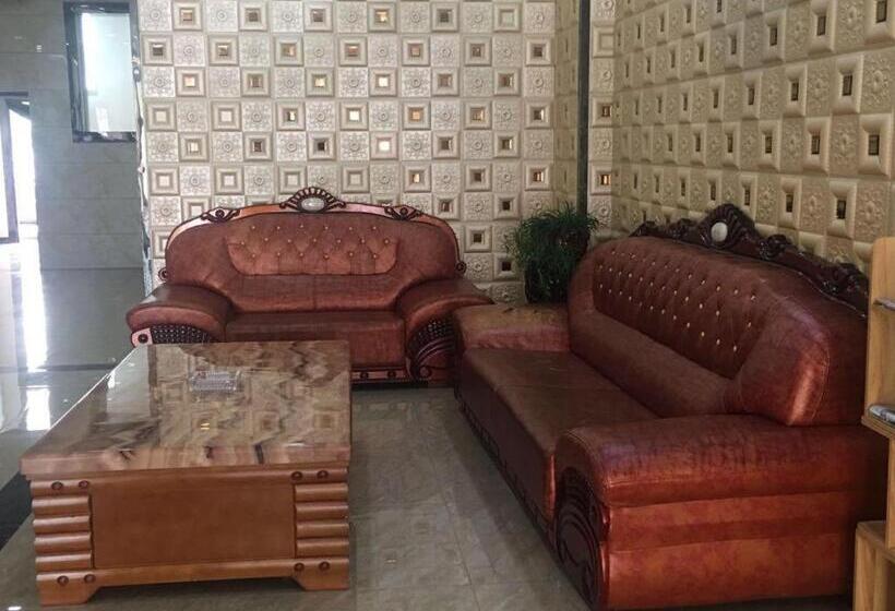 Pai Hotels·linxia Center Plaza