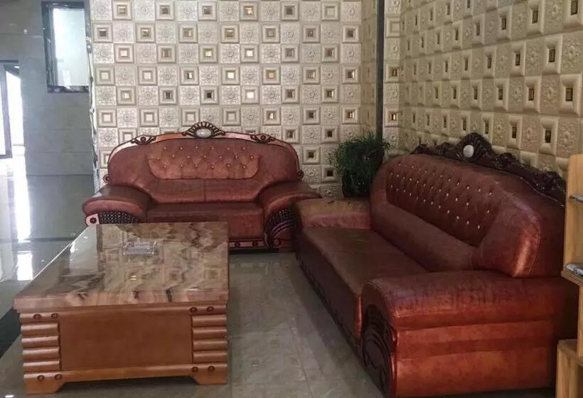 Pai Hotels·linxia Center Plaza