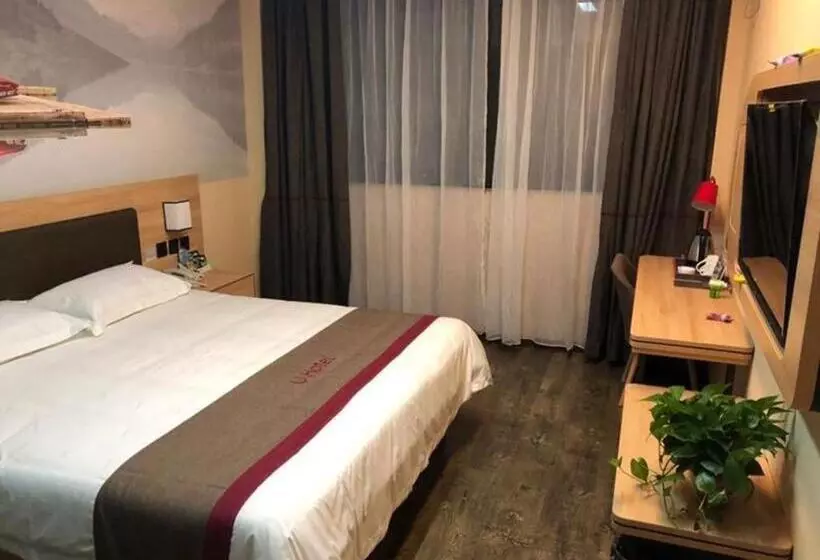 Thank Inn Hotel Anhui Chuzhou Fengyang County Bus Station