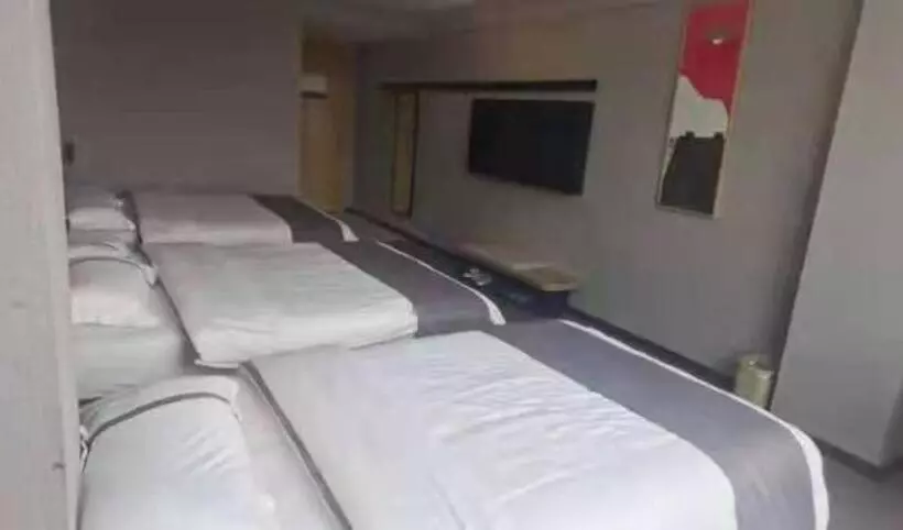 Thank Inn Hotel Guangxi Qinzhou Lingshan Renhe