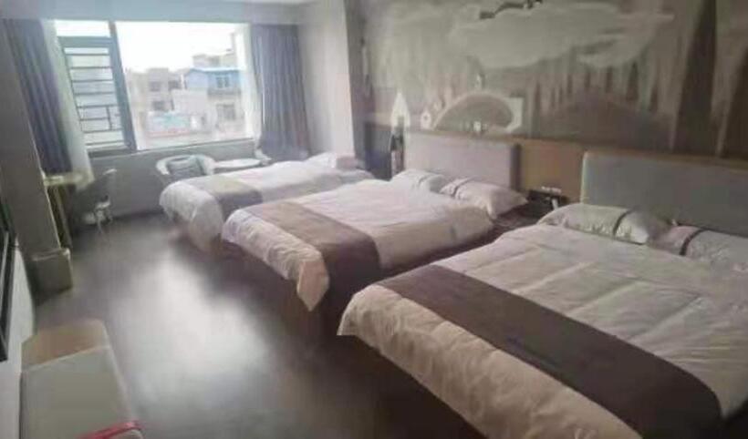 Thank Inn Hotel Guangxi Qinzhou Lingshan Renhe