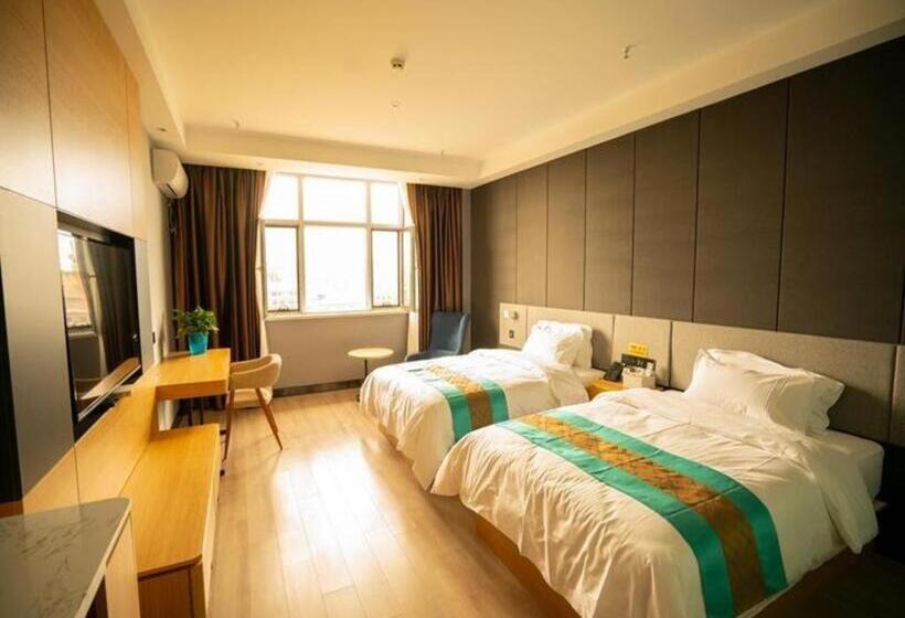 Up And In Hotel Xinjiang Aletai Beitun City Huayang Road