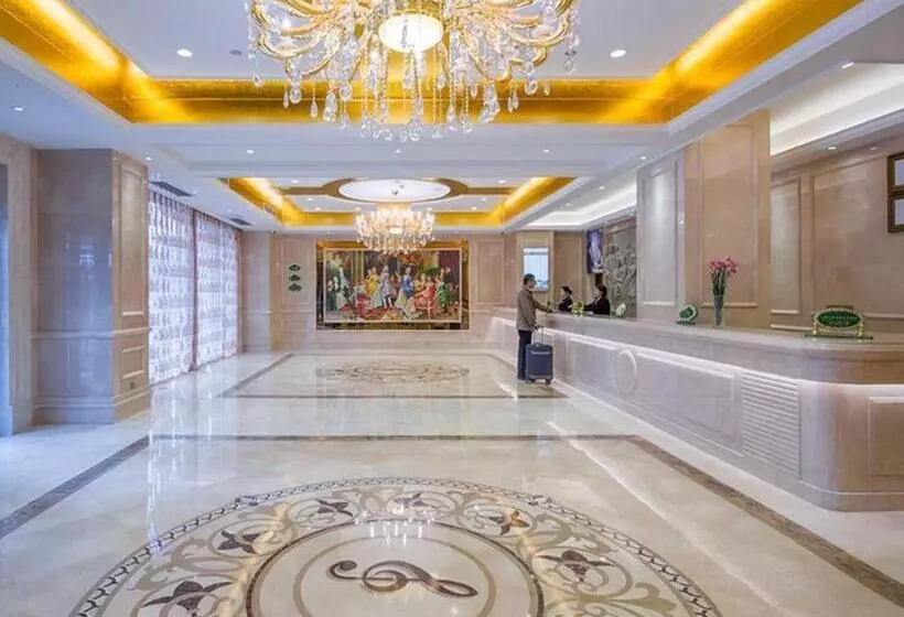 Vienna 3 Best Hotel Lichuan Centeral Bus Station