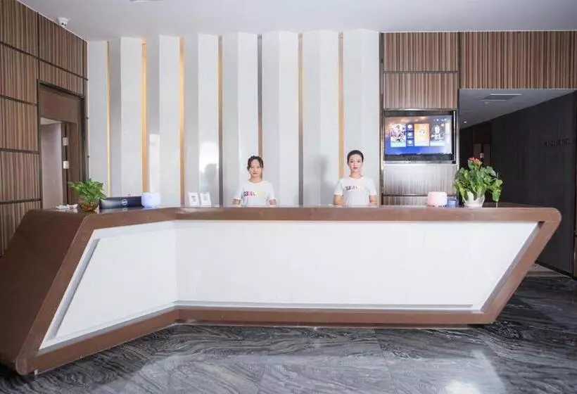 Zmax Hotel·longhushan Xiaoyaocheng